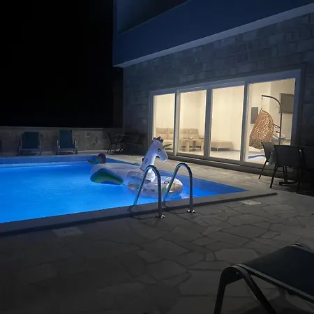 Apartmán Koko Near Dubrovnik - Private Oasis With Private Pool, Jacuzzi And Sauna *