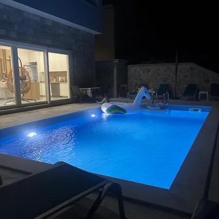 Koko Near Dubrovnik - Private Oasis With Private Pool, Jacuzzi And Sauna Apartmán